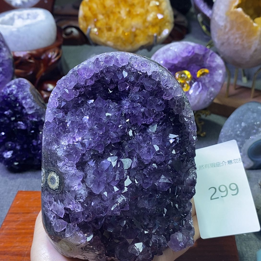 珠宝半成品未镶嵌紫晶