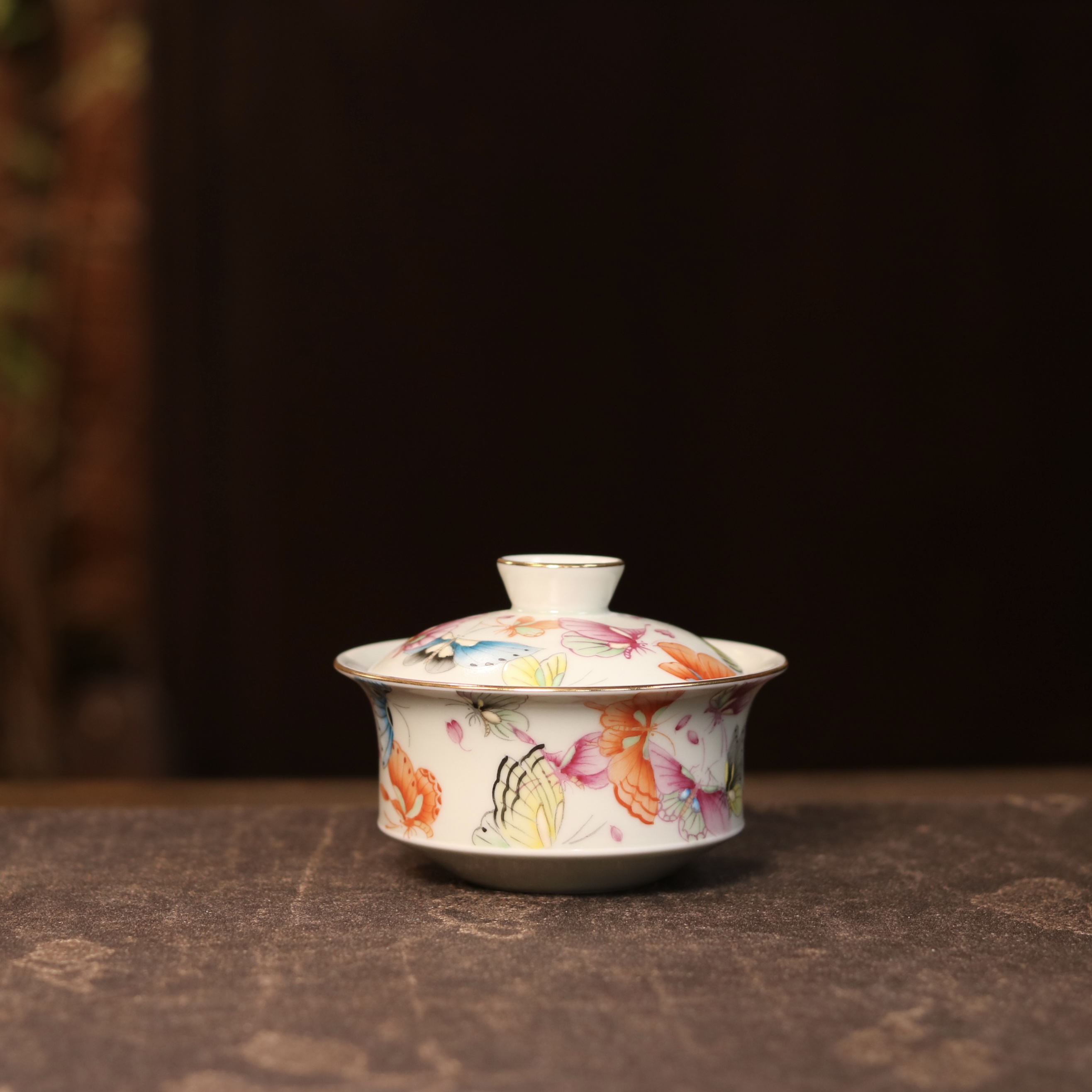 雨溪山房 景德镇手绘斗彩梦蝶蝴蝶盖碗 茶道茶具 120cc