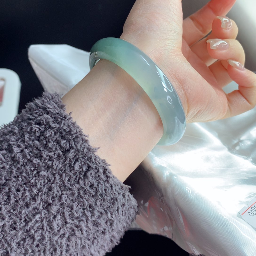 翡翠手镯未镶嵌（33号）