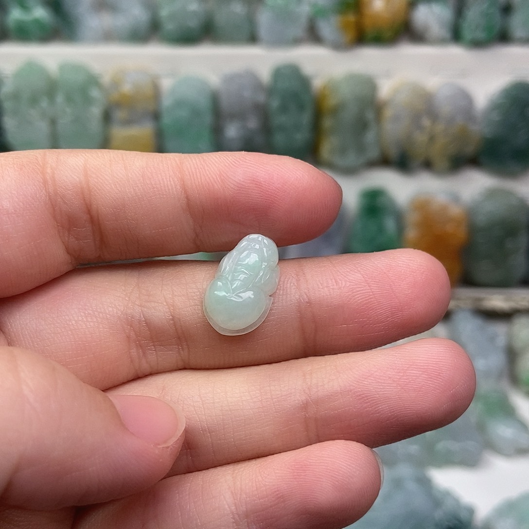 简***英翡翠未镶嵌吊坠(赠链)手绳咖色