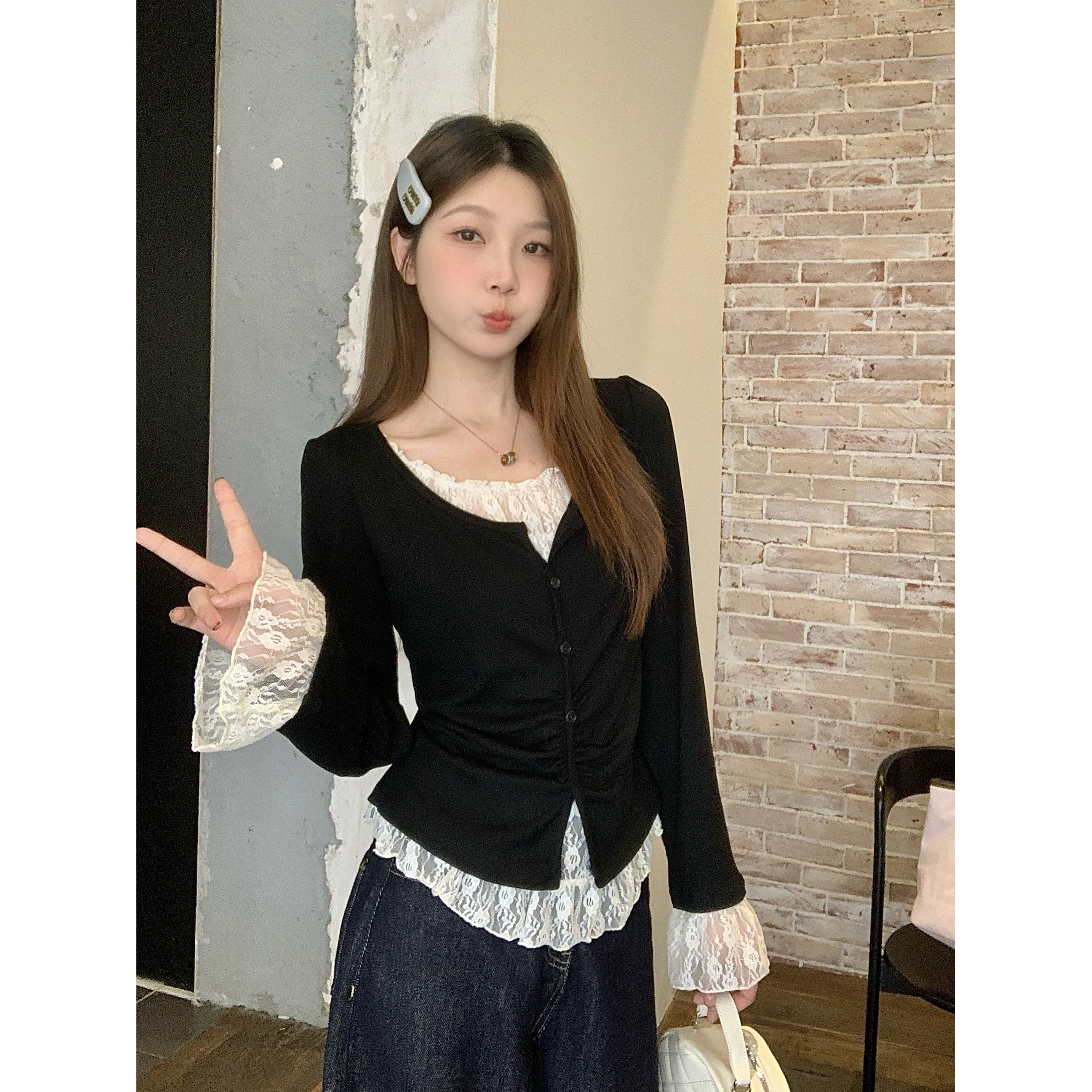 【现货】2025春季新款大码胖mm宽松显瘦蕾丝拼接假两件上衣T恤女