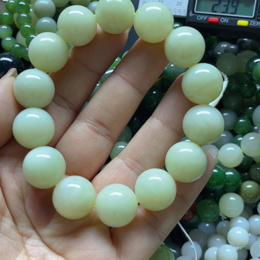 和田玉手链未镶嵌