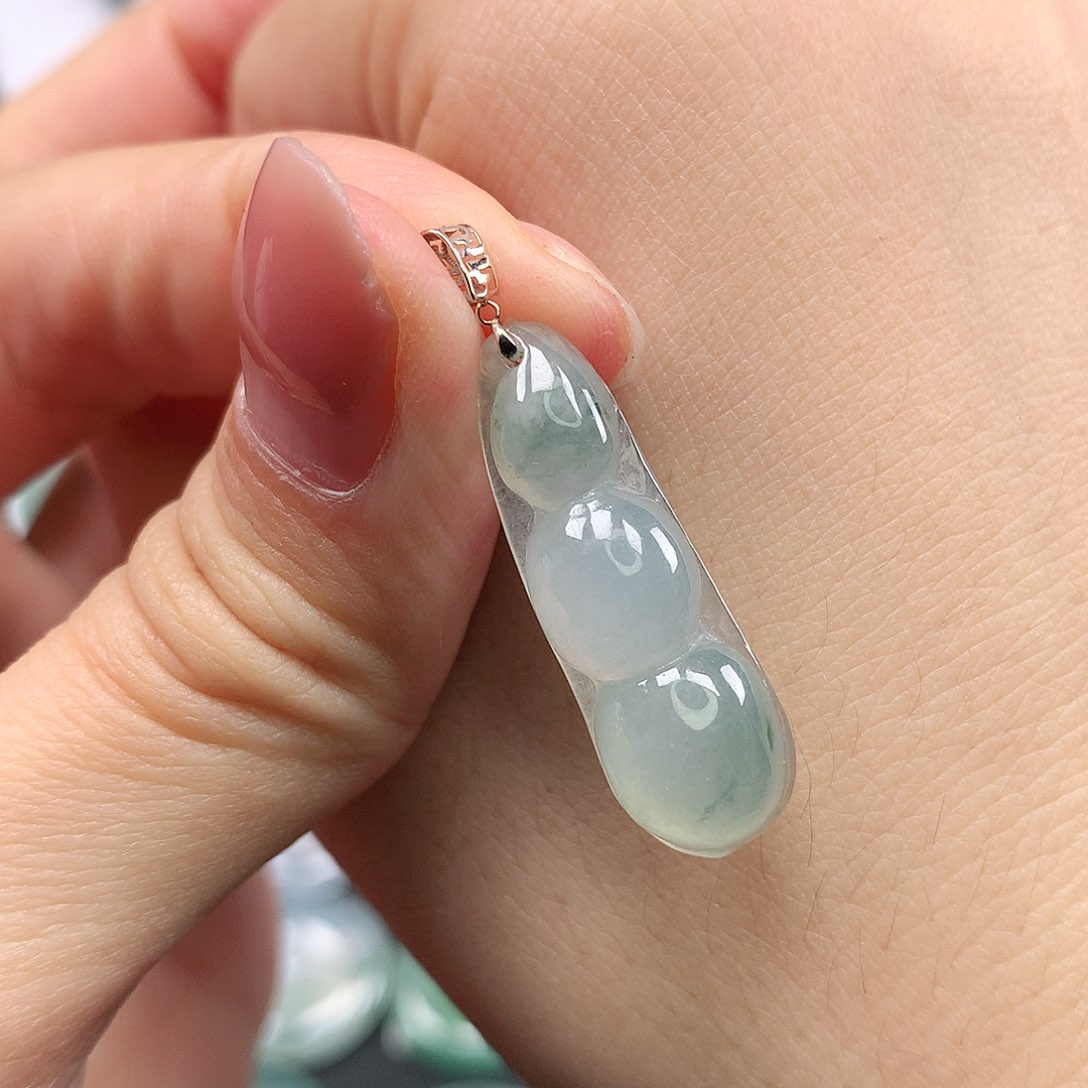 翡翠颈饰18K金镶嵌平安