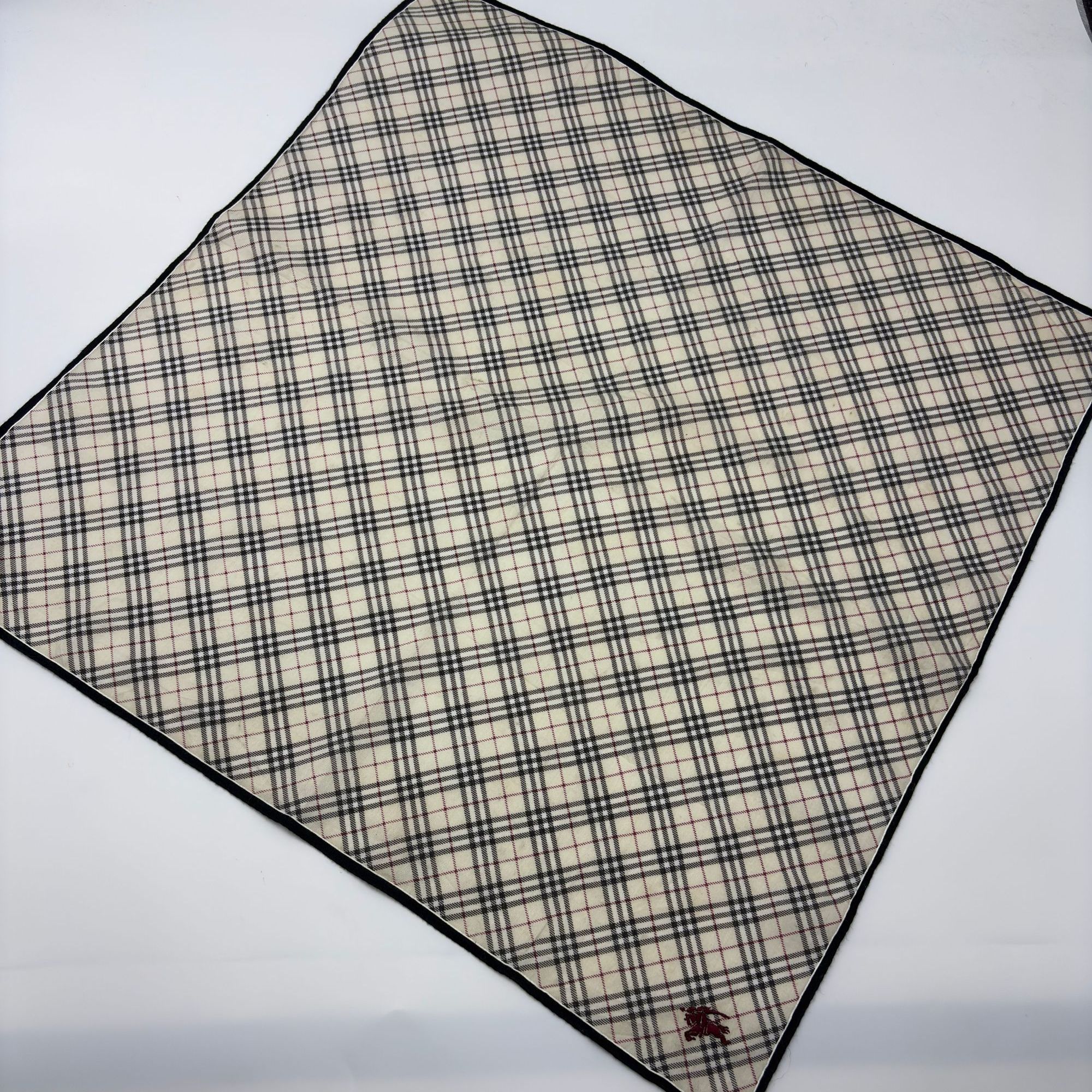 95新 BURBERRY/博柏利 海囤/巴宝莉/丝巾/yy12212