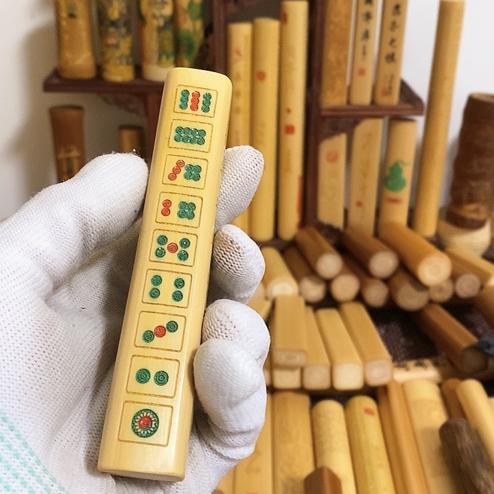 【闪购商品】竹龙*天然实心玉竹手把件