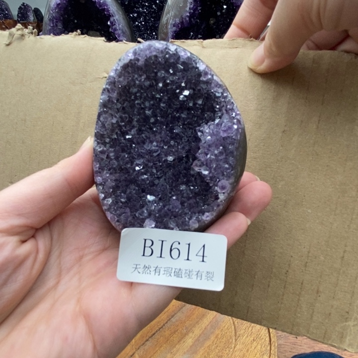 未镶嵌紫晶大型摆件（非配饰）