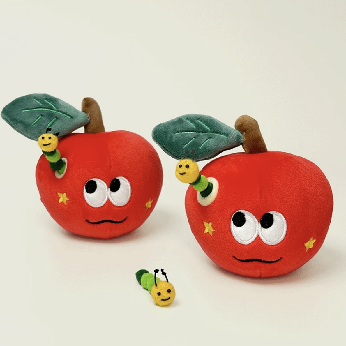 【云森】红苹果包挂件毛绒玩具公仔可爱惊喜摆件玩偶女生生日礼物