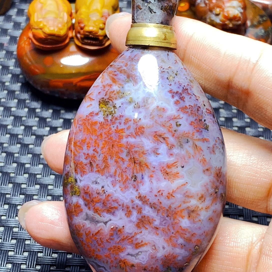 未镶嵌颈饰玛瑙/玉髓壹*哥