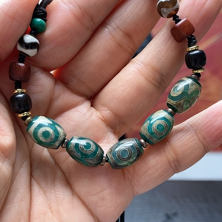 玛瑙/玉髓颈饰合金