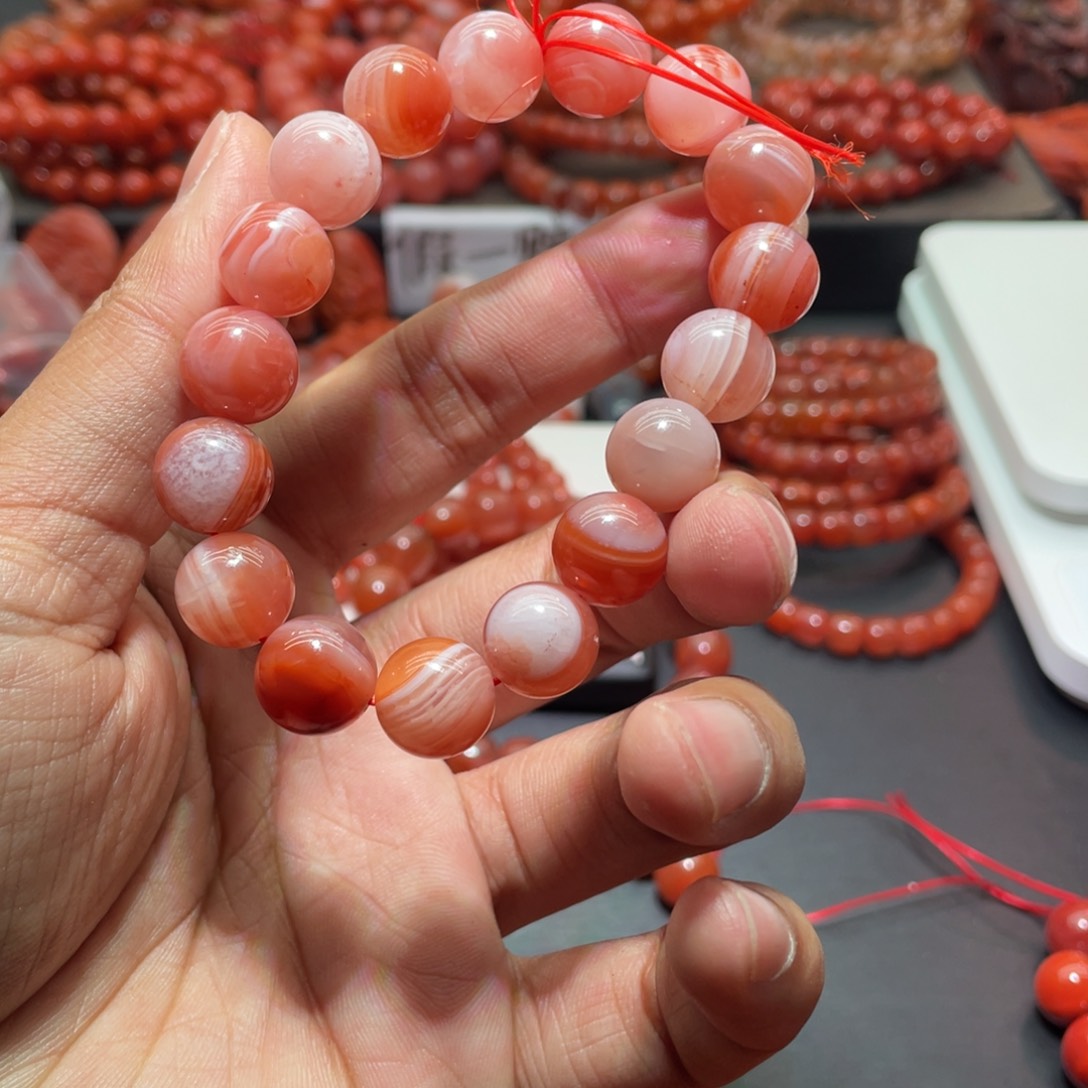 南红玛瑙手链未镶嵌