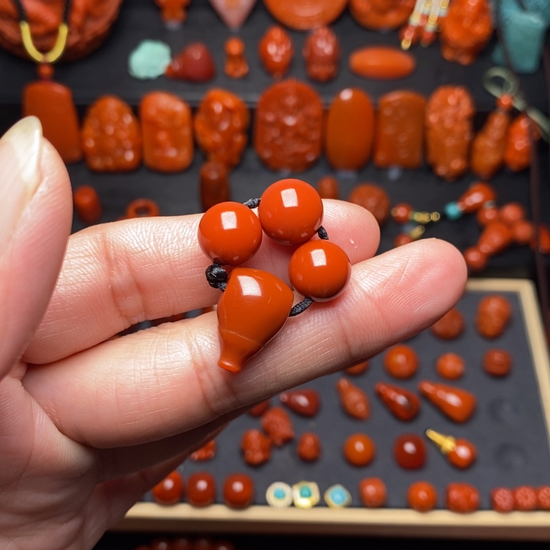 南红玛瑙锦红套装未镶嵌大*