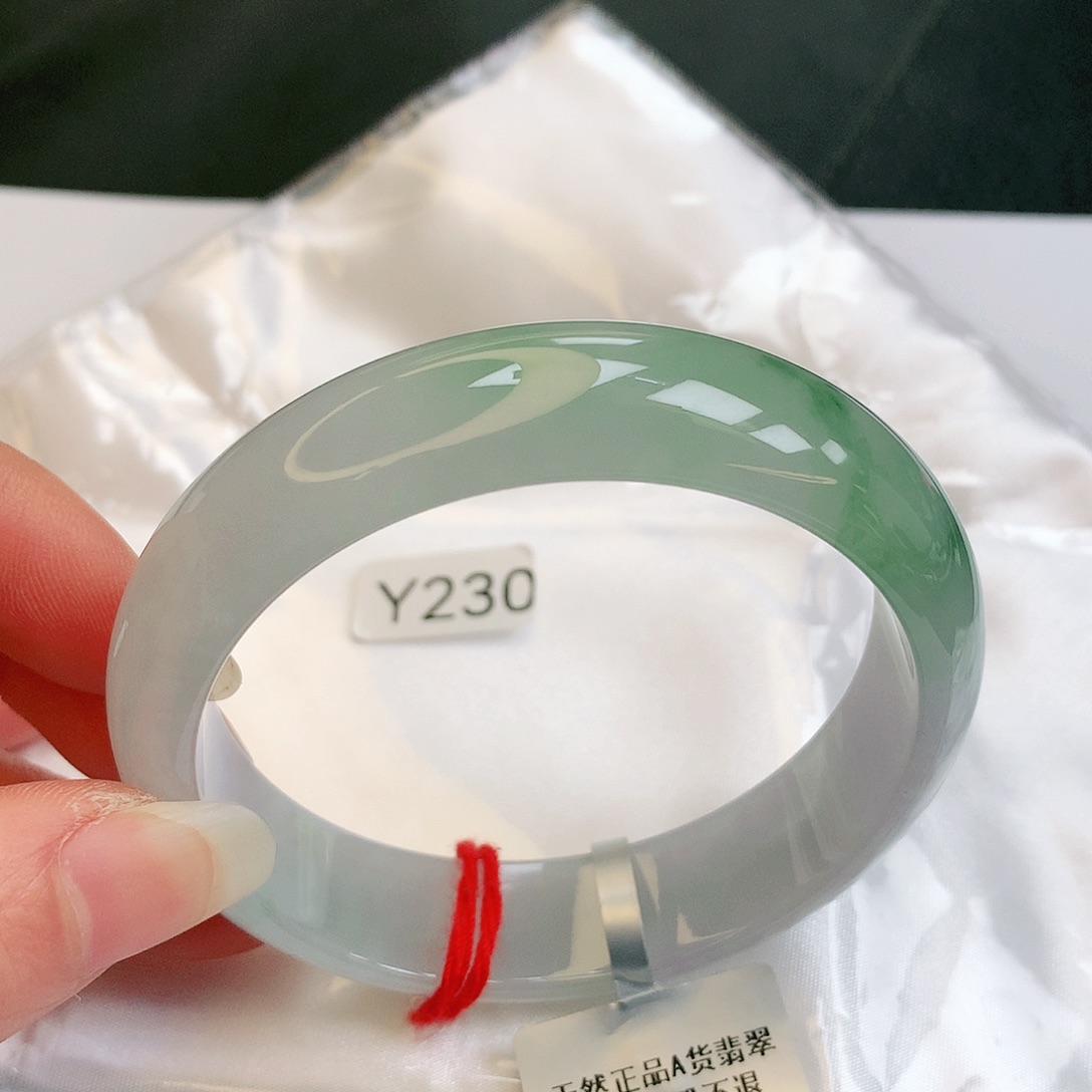 【闪购商品】翡翠手镯未镶嵌缅甸天然a货翡翠