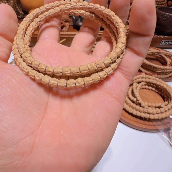 ****然柏香籽/百香籽吊坠