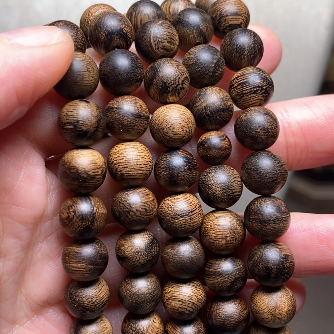 沉香手串越南芽庄黄棋瘤疤0.8×108