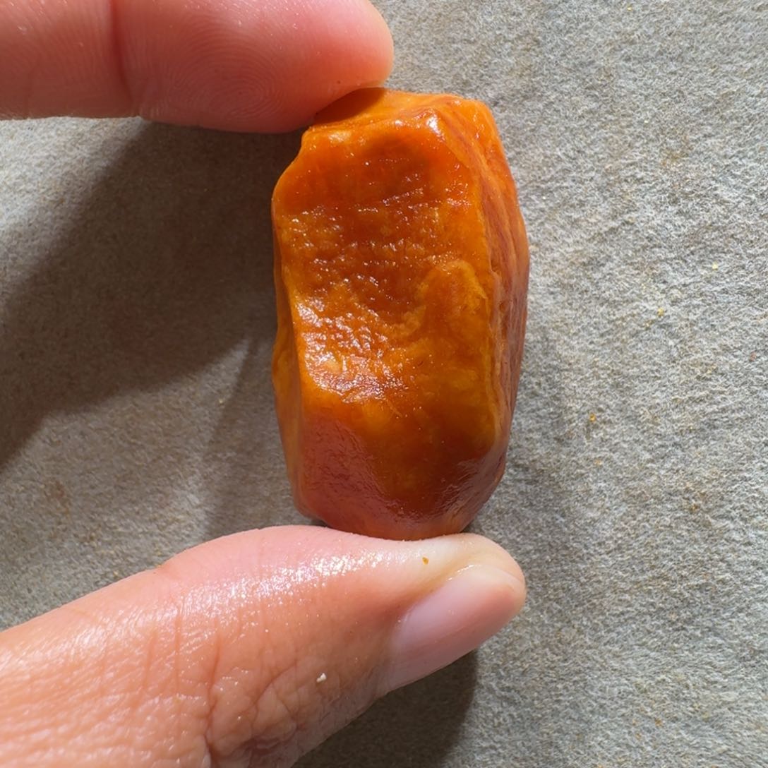 定制琥珀未镶嵌定制