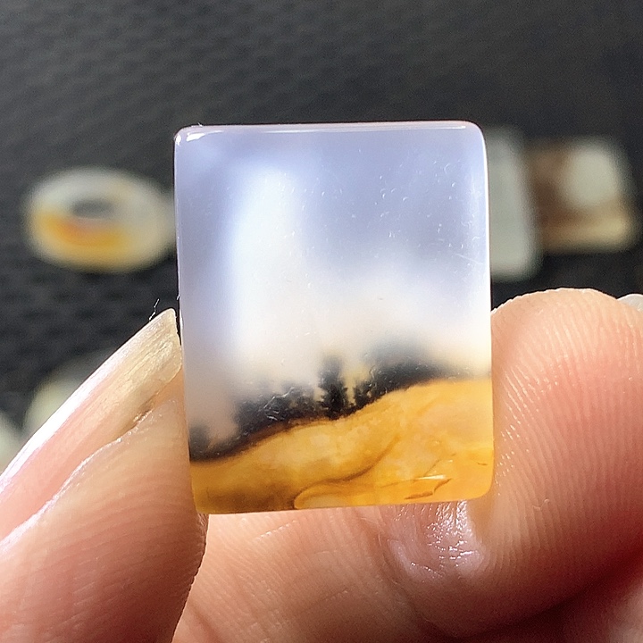 未镶嵌颈饰玛瑙/玉髓