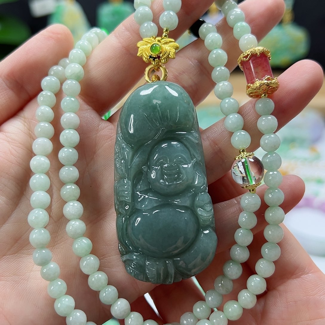 颈饰未镶嵌翡翠吊坠