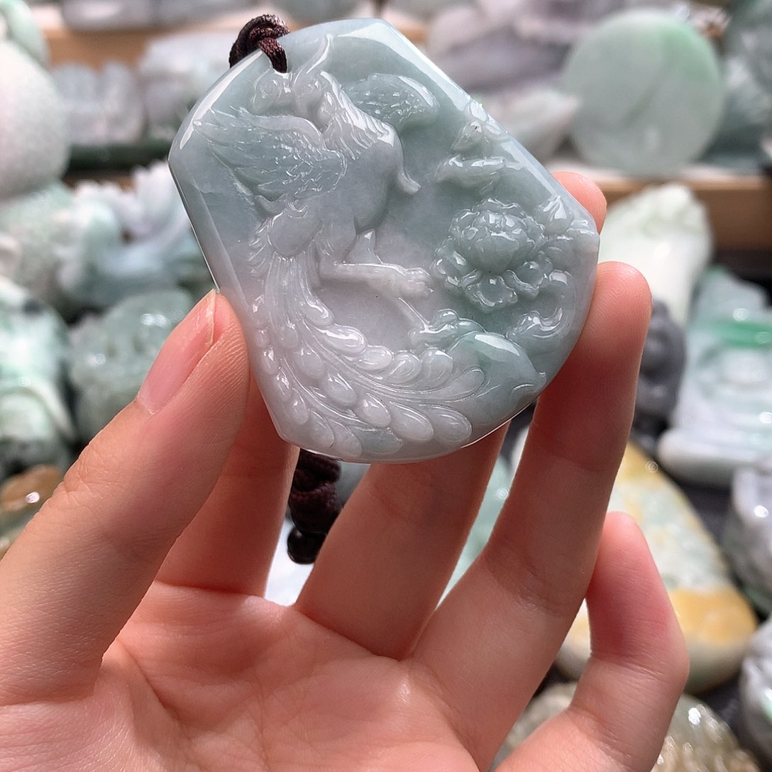 吊坠(不含链)未镶嵌翡翠