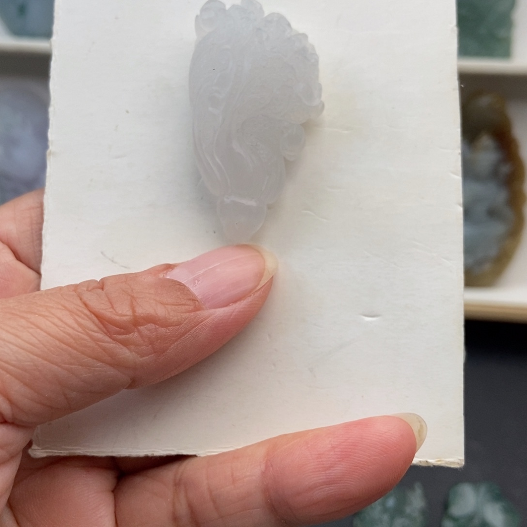 定制翡翠未镶嵌我