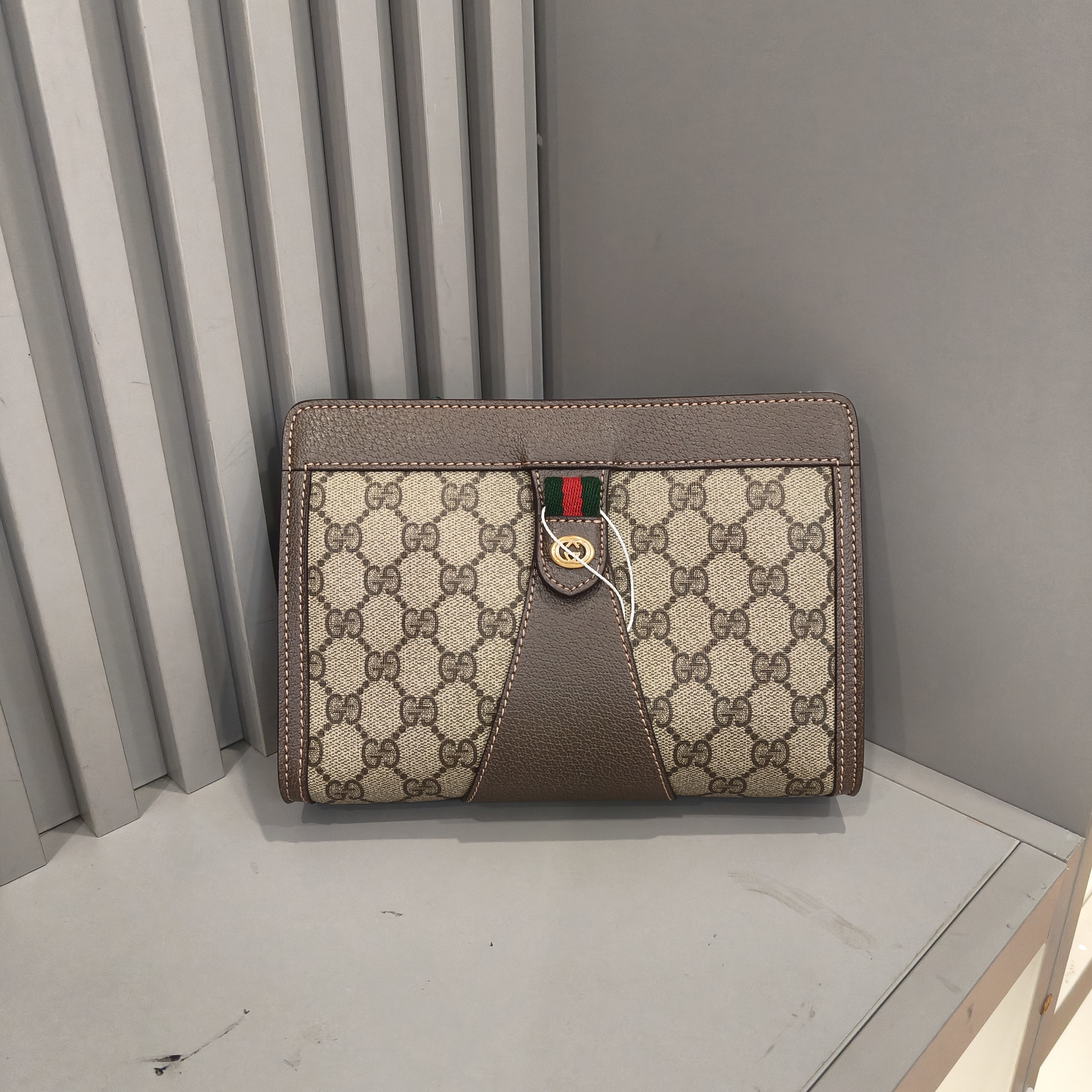95新 GUCCI/古驰 兔兔奢轩轩/古驰斜挎包/241211052