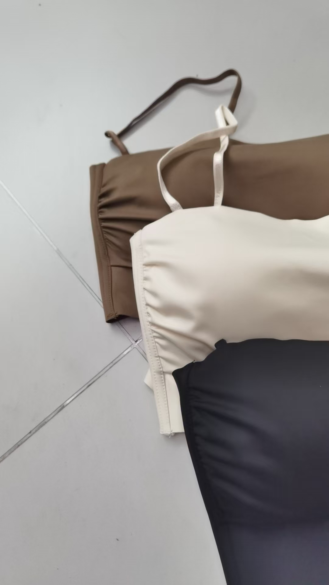 百搭吊带抹胸内衣116017