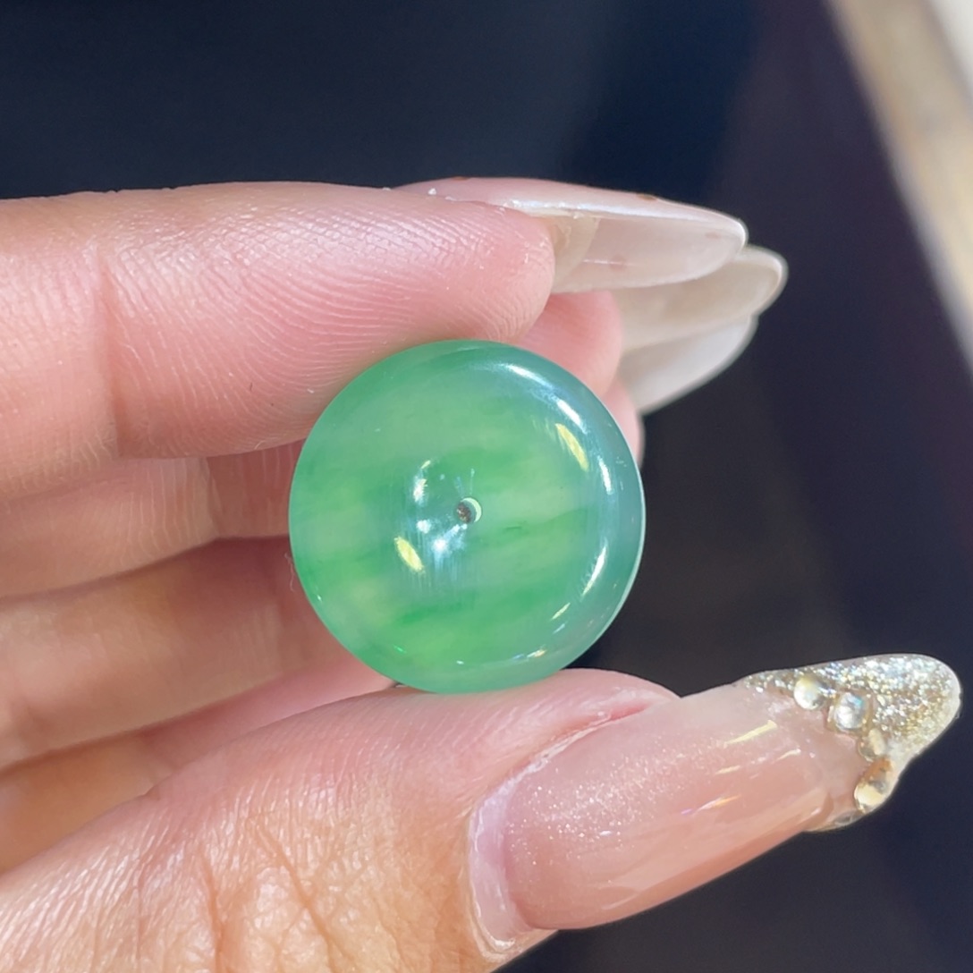 颈饰未镶嵌翡翠扣子