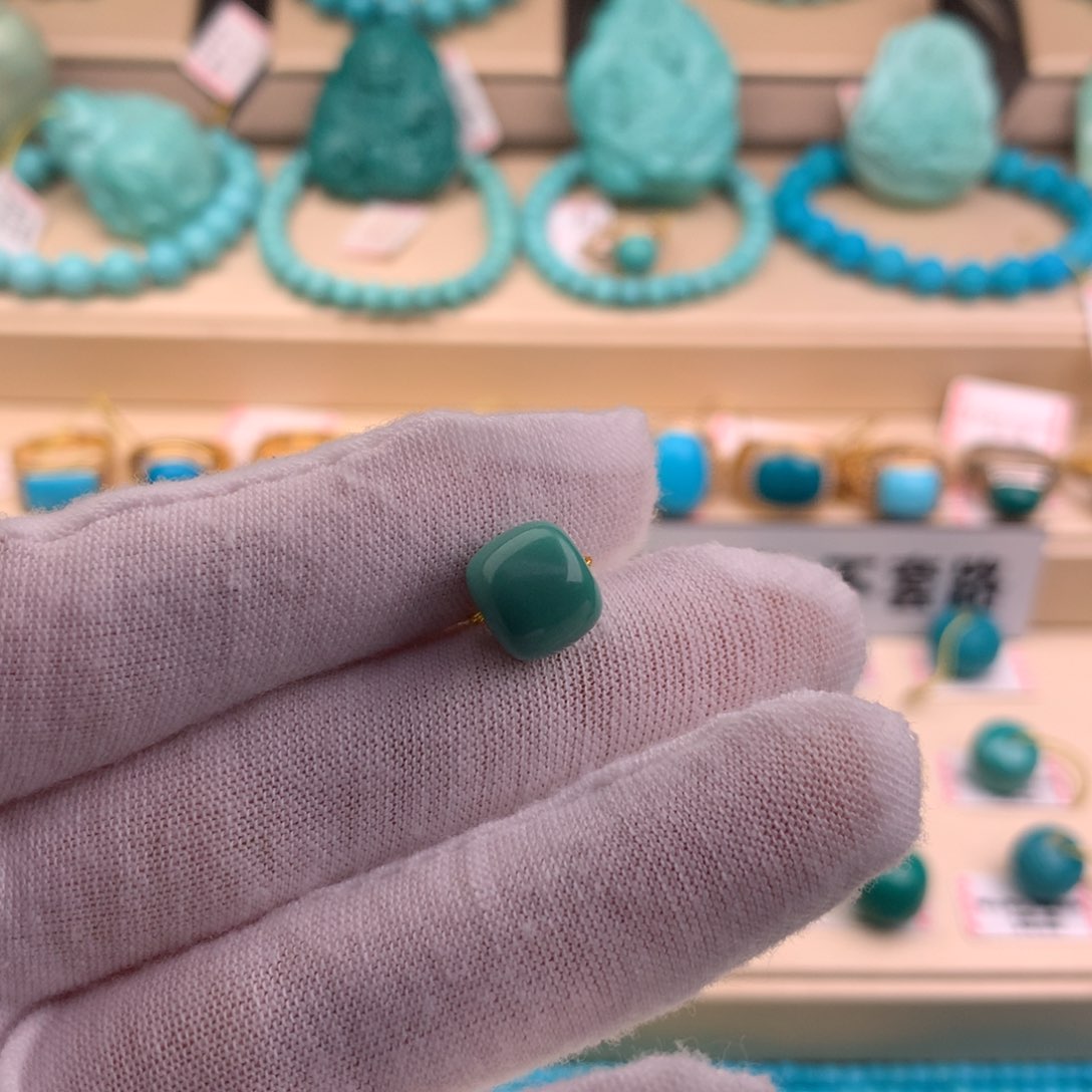 绿松石珠宝奇石未镶嵌W***唯