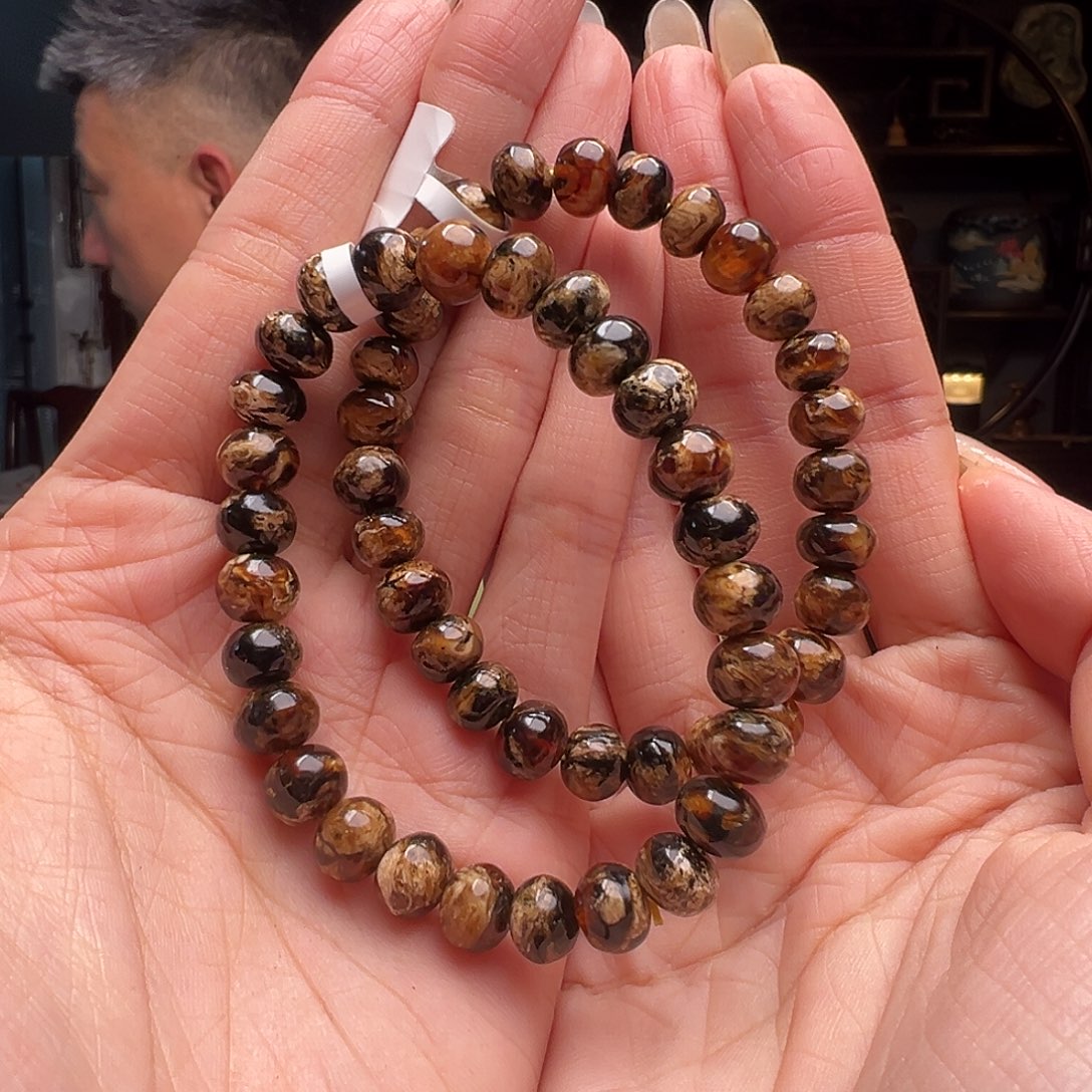 琥珀裸石未镶嵌抚顺琥珀20389-1多样性发其一8mm