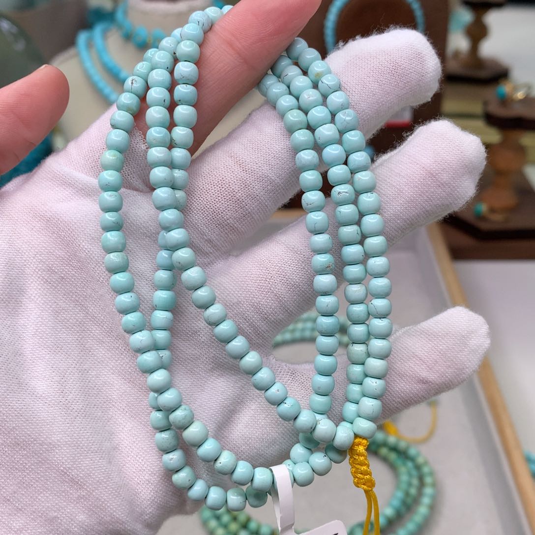 绿松石配饰未镶嵌