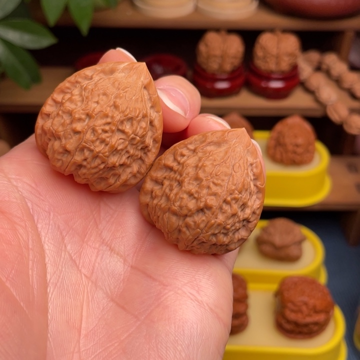 文玩核桃把件冬*三蛇王