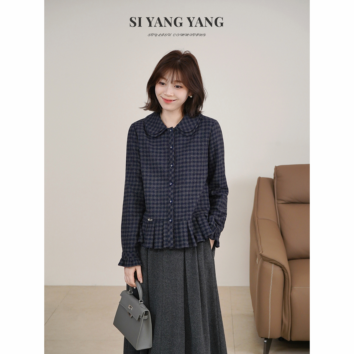 斯洋洋SIYANG冬季羊毛格纹双层翻领设计减龄气质上衣SY511A050SYY