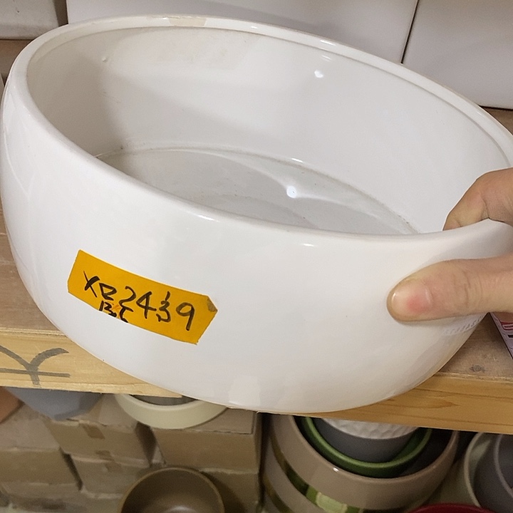 陶盆有孔 瑕疵针孔漏釉介意勿拍外口 24外高9