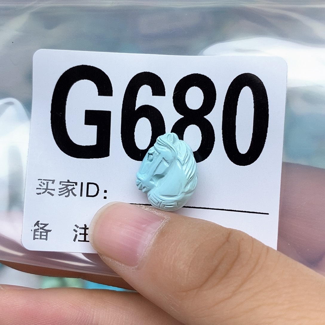 绿松石配饰未镶嵌