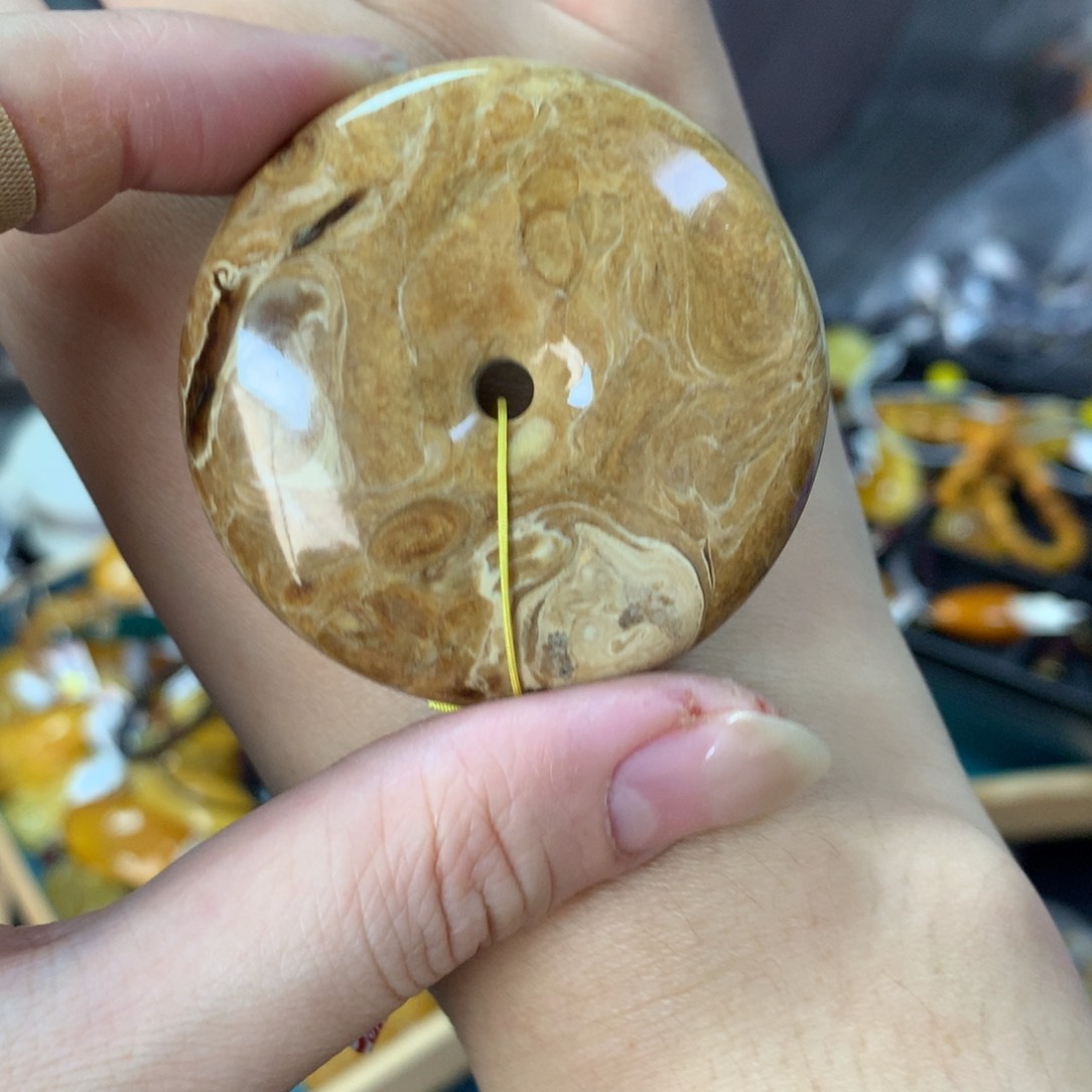 琥珀未镶嵌珠宝奇石117