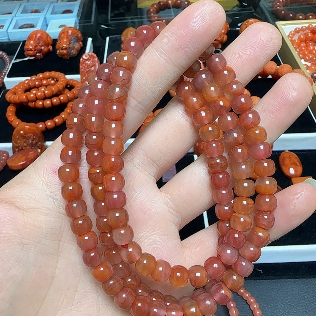 南红玛瑙未镶嵌手链