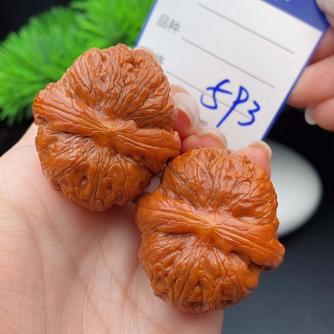 文玩核桃把件40元宝593