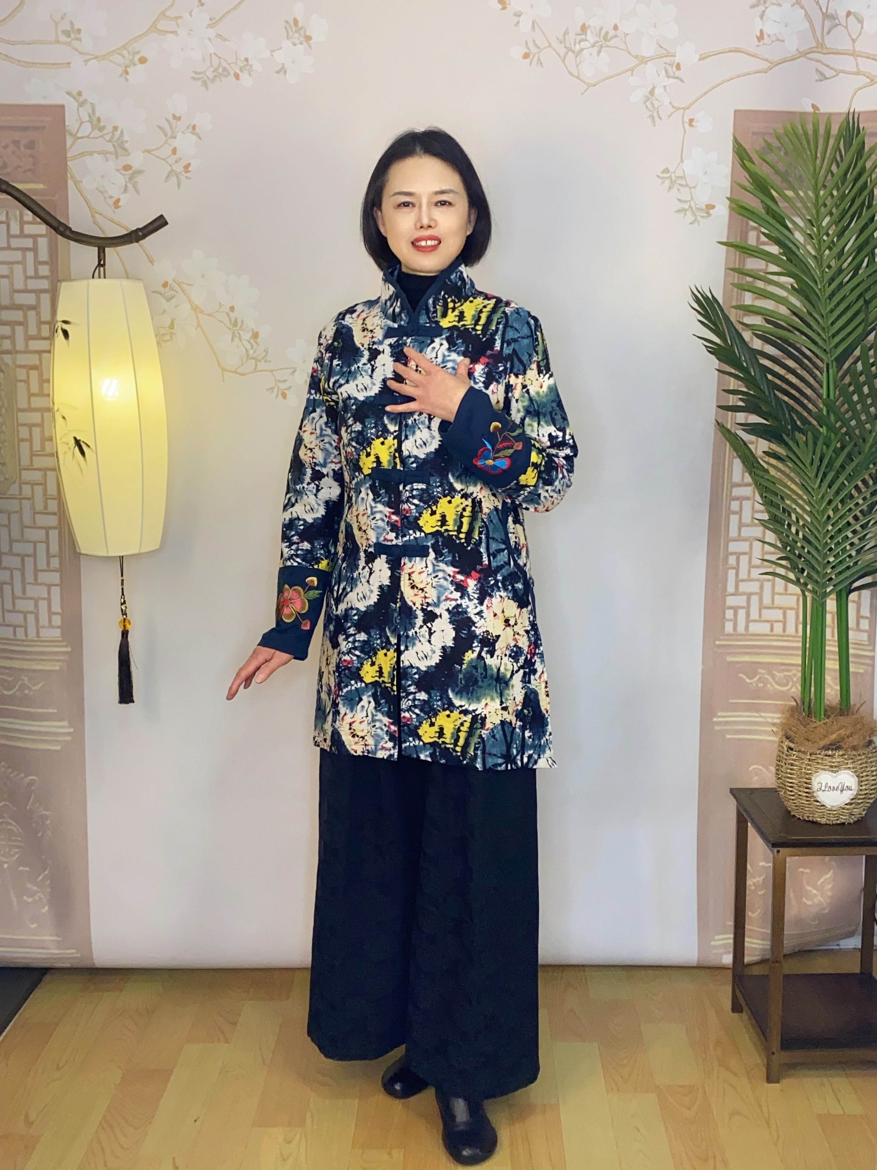 <春款青花瓷>印花中式唐装立领长袖短外套时尚棉衣风衣女常规8835