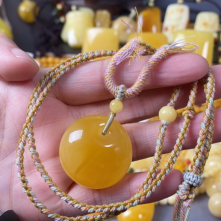 琥珀未镶嵌裸石公主扣