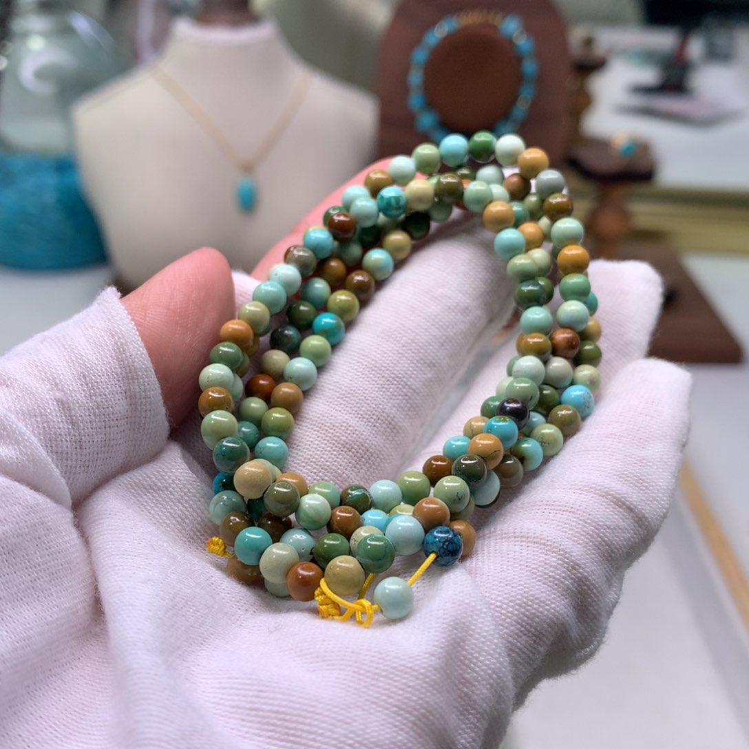 绿松石配饰未镶嵌?****?