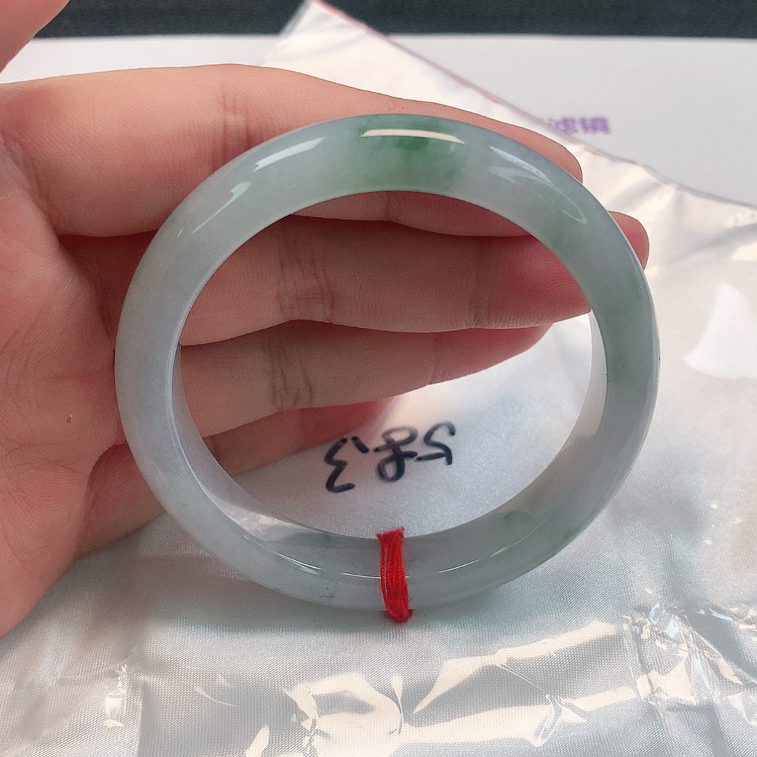 翡翠手镯未镶嵌322号