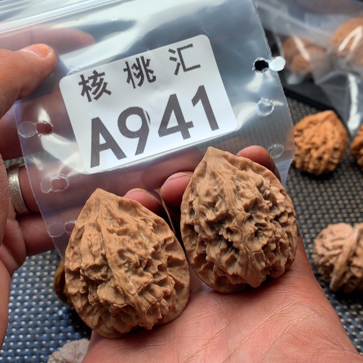 吊坠文玩核桃13陵鸡