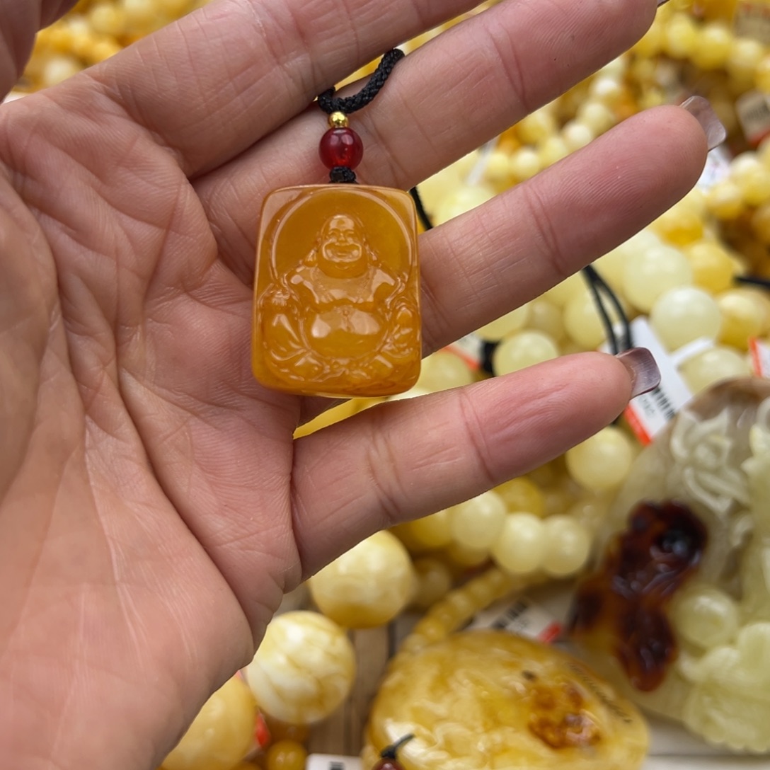 琥珀珠宝奇石未镶嵌
