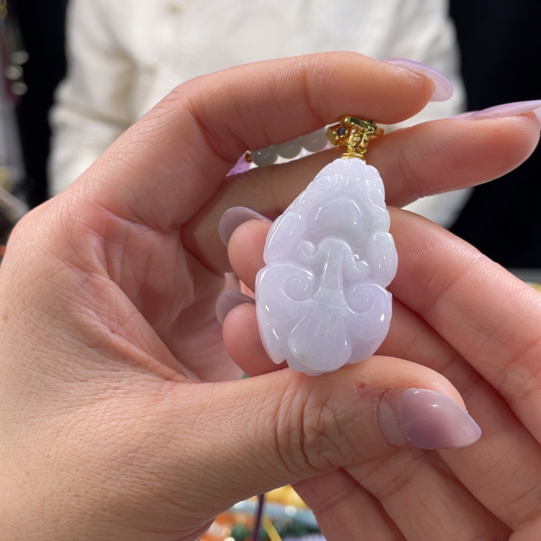 翡翠颈饰未镶嵌代编织