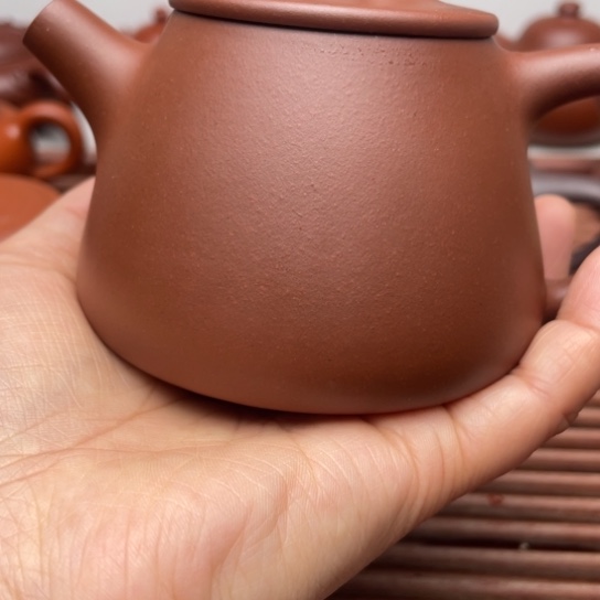 紫砂茶壶造*厂紫砂的全手工