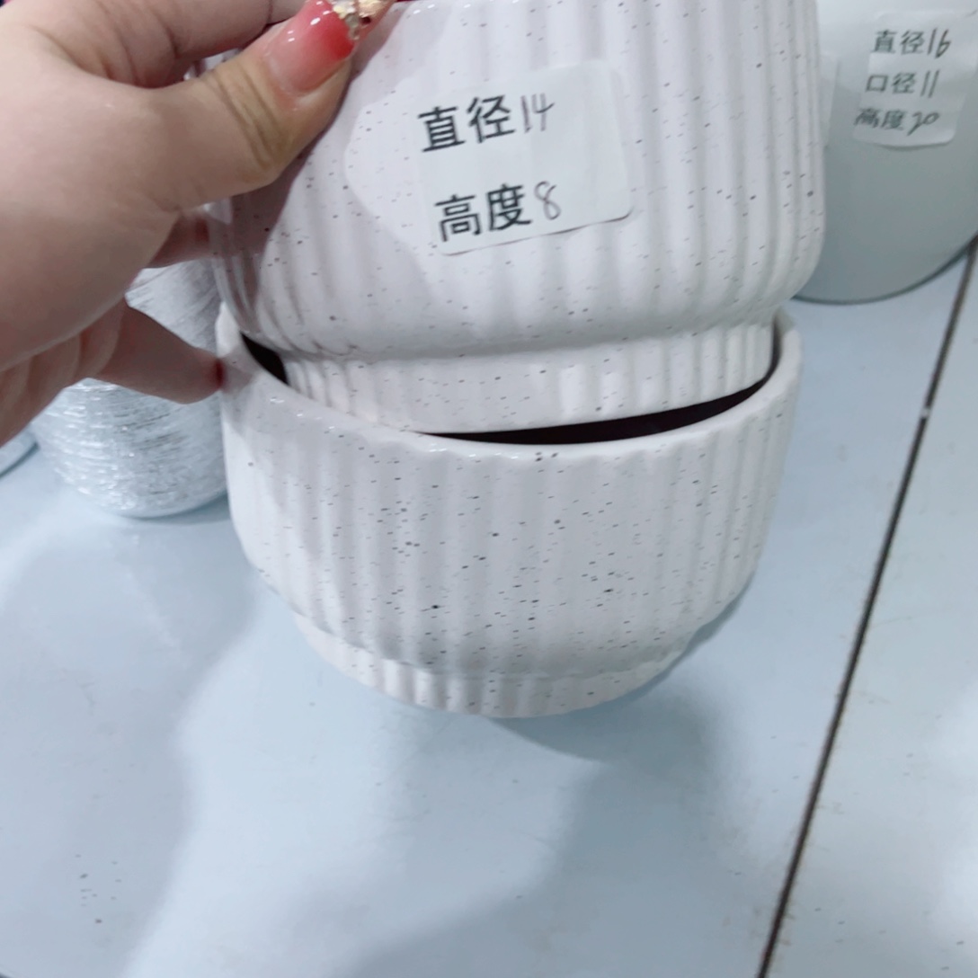 有孔，陶瓷花盆满10米包邮发货