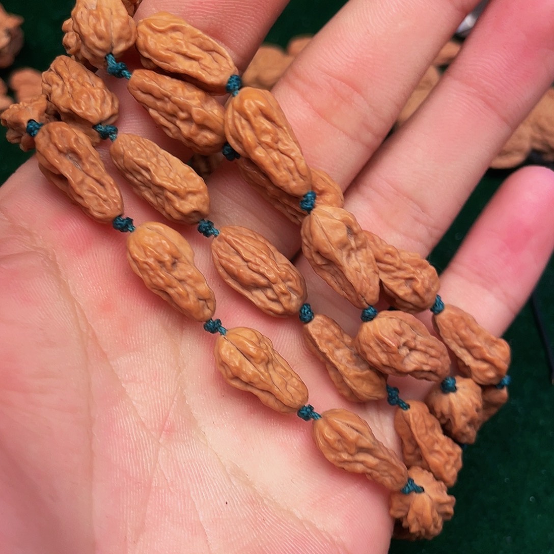 阳***赵文玩核桃吊坠异性