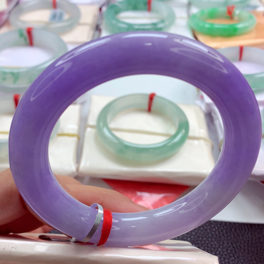 翡翠手镯（圆镯）未镶嵌师妹妖紫毕业