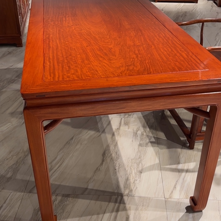 紫檀木类柜类家具用****3缅甸花梨木马蹄桌158