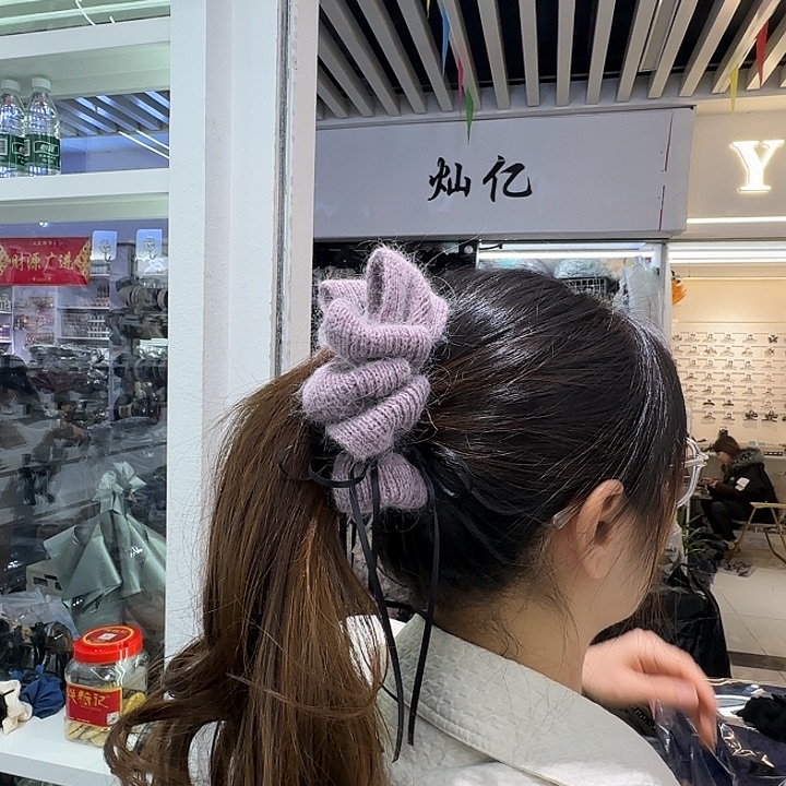 三醋酯纤维紫色飘带香蕉夹-