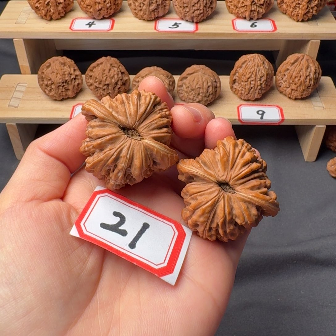 把件文玩核桃全品43尺四座楼